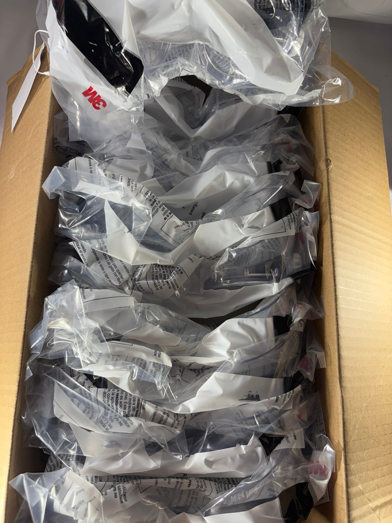3M Protective Eyewear chemical googles